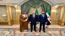 رفع العقوبات الأمريكية على سوريا بطلب سعودي ولقاء يجمع ترامب والشرع وبن سلمان ...