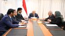 رئيس مجلس القيادة يؤكد تماسك مؤسسات الدولة والتزامها بتطبيع الأوضاع في حضرموت وتحقيق العدالة في تعز ...